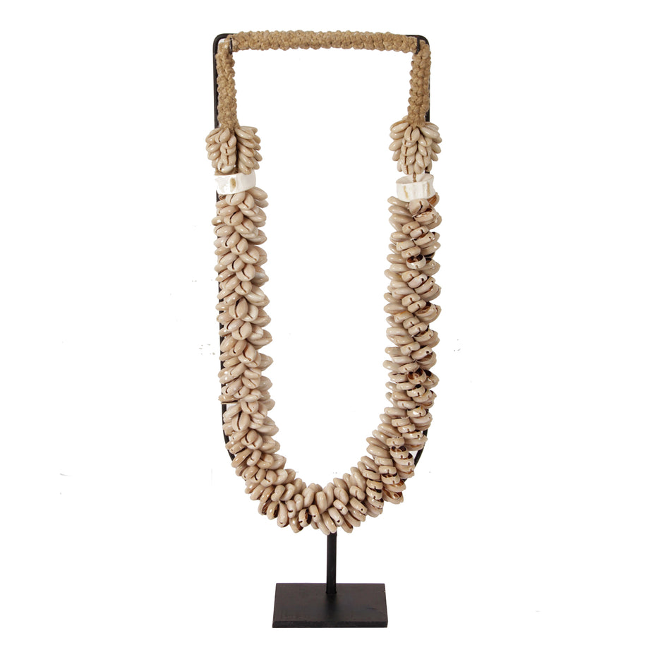 J80 Shell Necklace On Stand