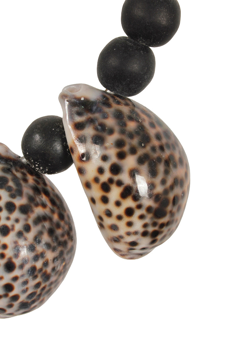 K34 Black Tiger Octo Necklace L On Stand