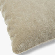 Luxe mohair sierkussenhoes Amy saliegroen 50x50 cm