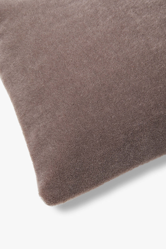 Luxe mohair sierkussenhoes Amy aubergine 50x50 cm