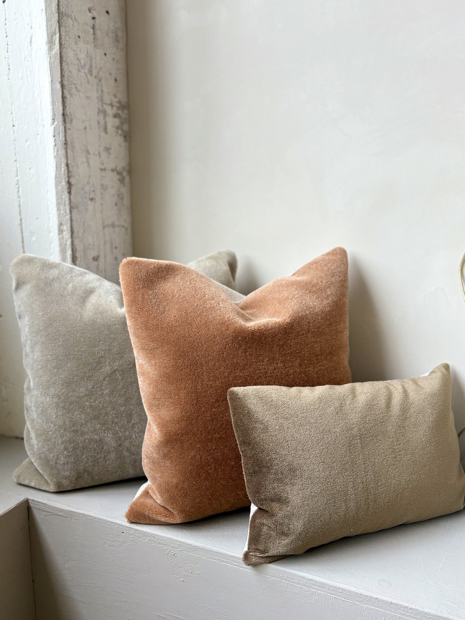 Luxe mohair sierkussenhoes Amy caramel 50x50 cm