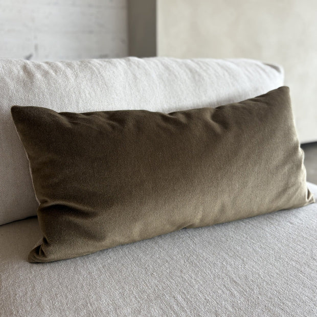 Satijnmohair sierkussenhoes Sara tabak XL 40x80 cm