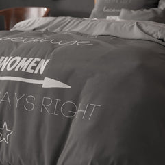Vrouwen hebben altijd gelijk Antraciet 140 x 200/220