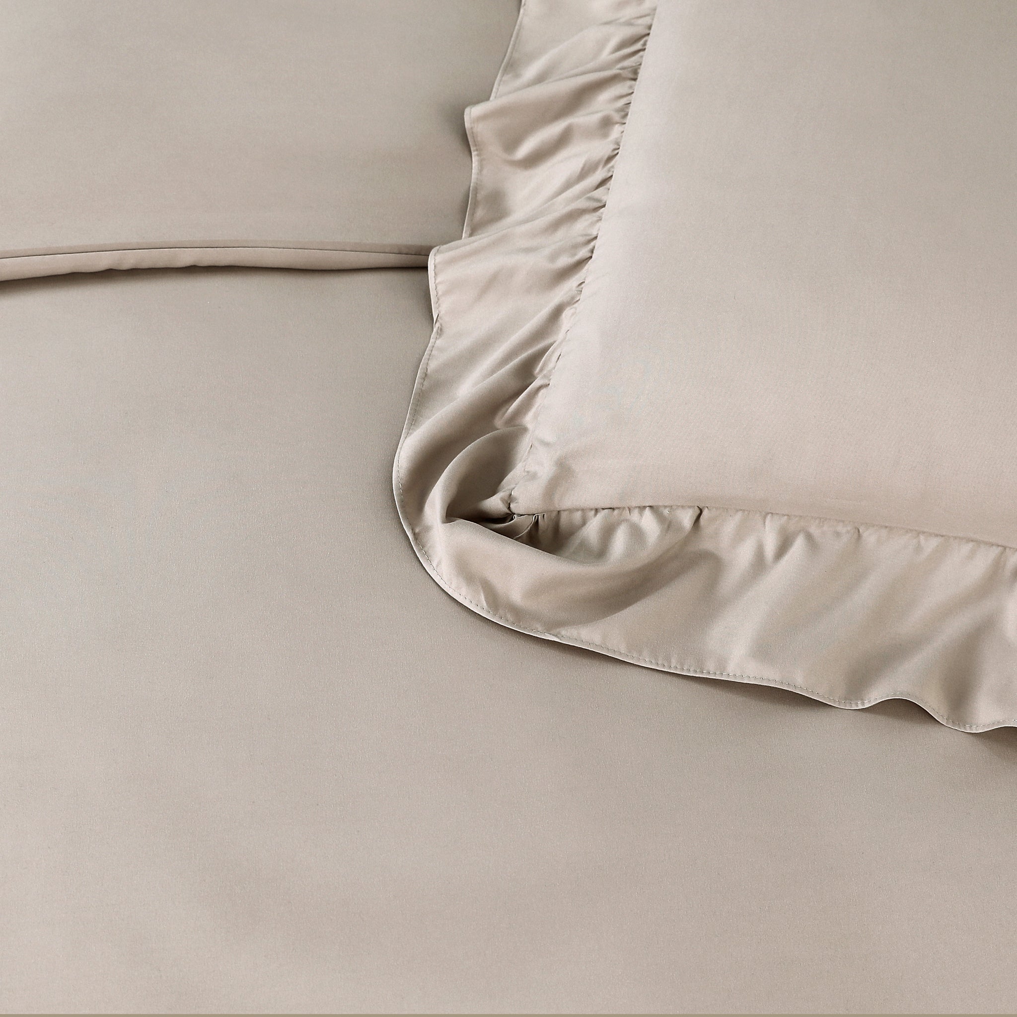 Ruffles taupe 140 x 200/220