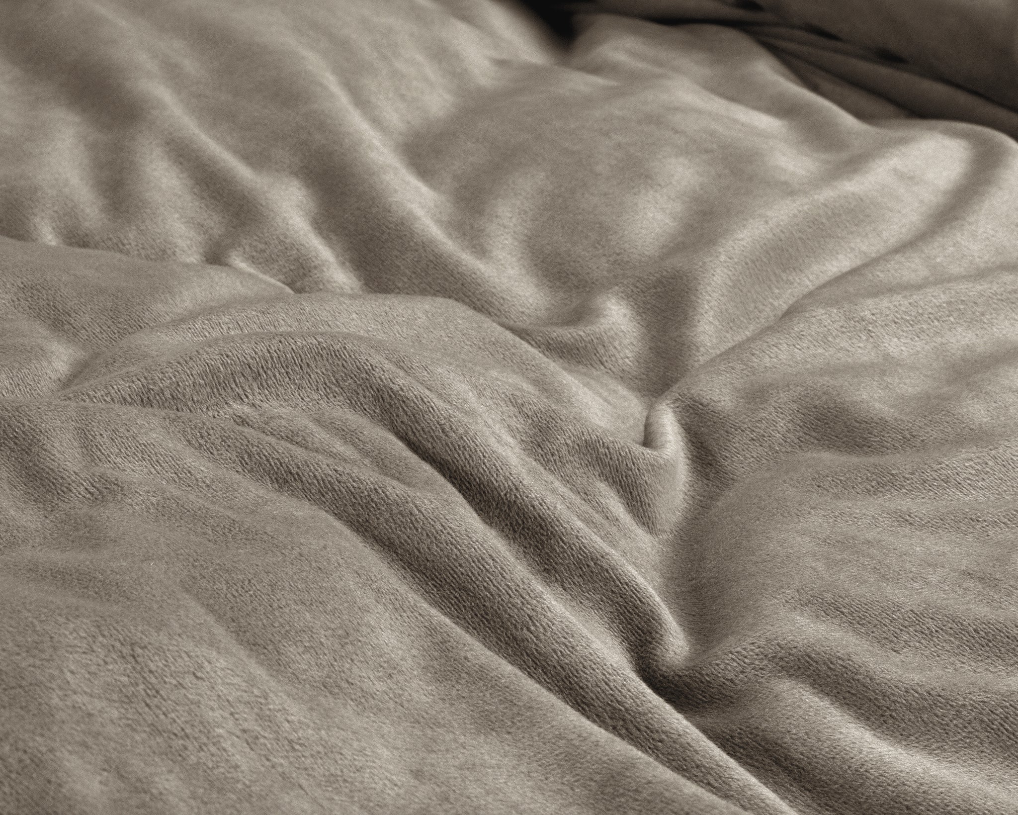 Fluweel effen taupe/grijs 200 x 200/220