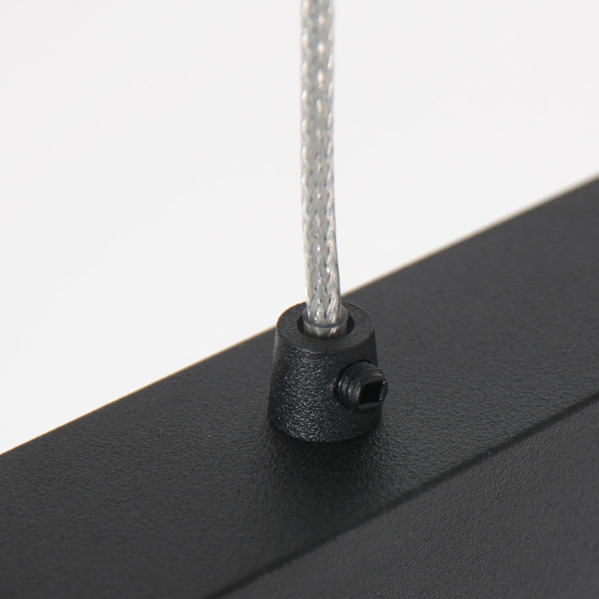 Minimalistische zwarte hanglamp Danske 2745ZW 2000 lumen