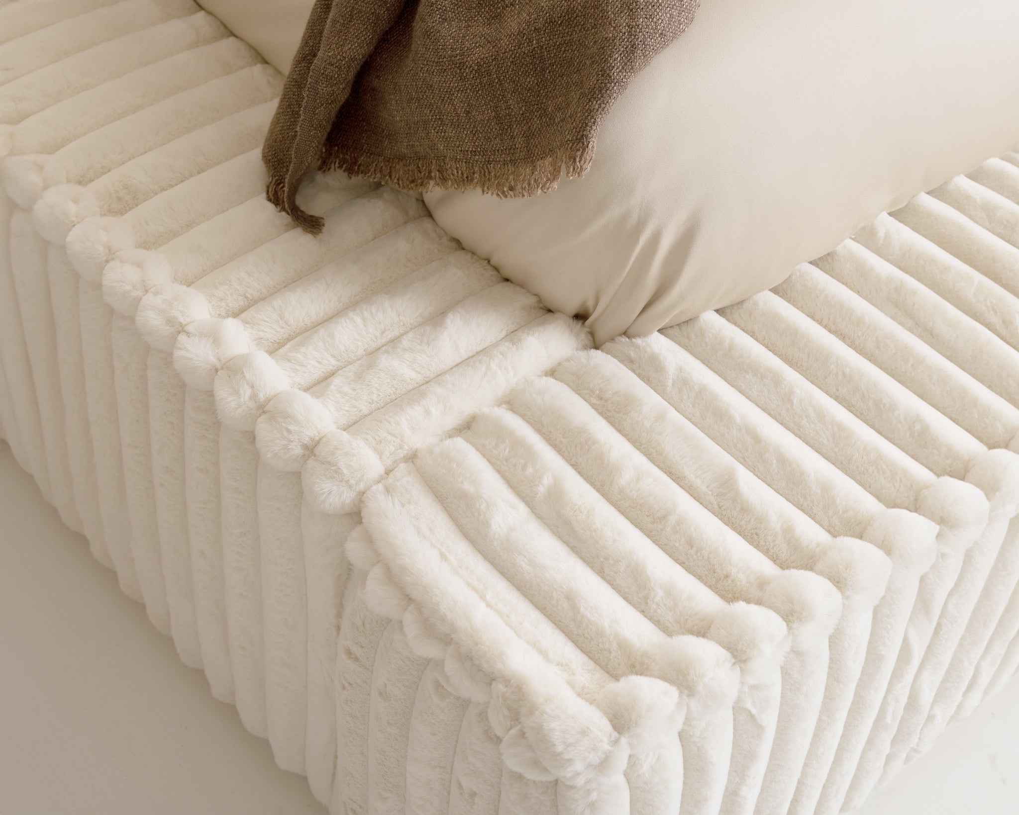 Designbed Adore Melody 140x200 Beige - Zonder Matras