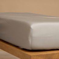 Coco & Cici - Tencel Sateen hoeslaken 160 x 200 cm - 2-persoons beddengoed - Lyocell - met elastiek rondom - taupe - extra zacht