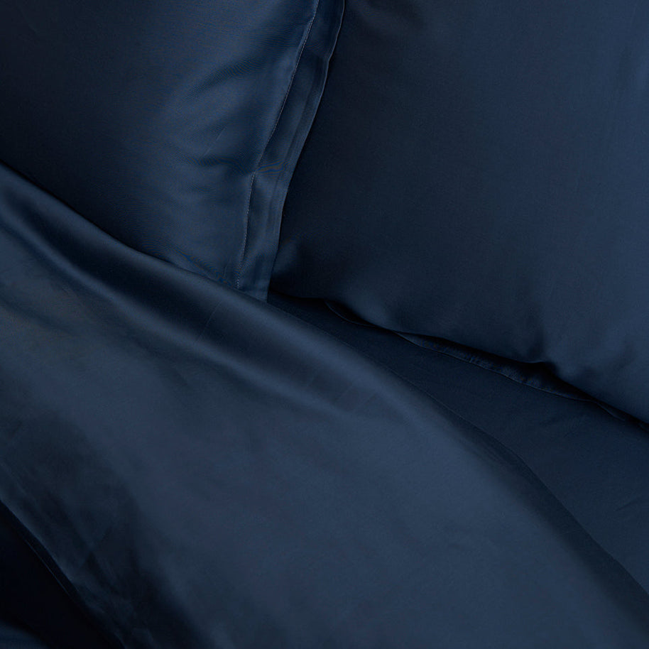 Coco & Cici - Tencel-satijn topper-hoeslaken 180 x 200 x 10 cm - 2-persoons beddengoed - Lyocell - elastiek rondom - donkerblauw - extra zacht