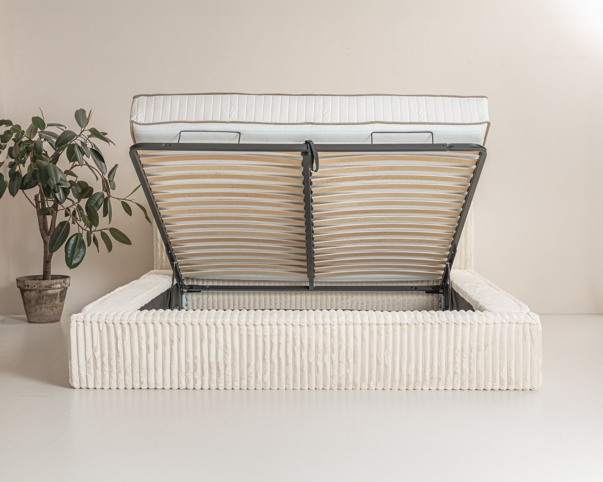 Designbed Adore Melody 180x200 Beige - Met Matras