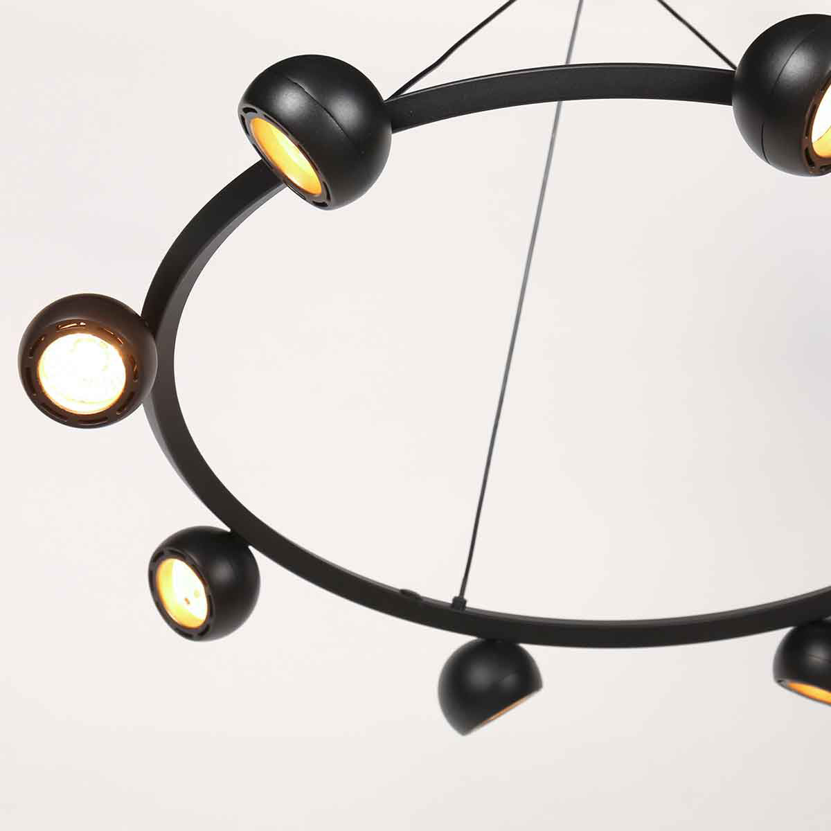 8-lichts zwarte ronde hanglamp Marcadore Ø60 cm