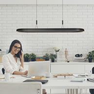 Ovale zwarte hanglamp Mykty 4205ZW – 120 cm breed, in hoogte verstelbaar met Cable Lift