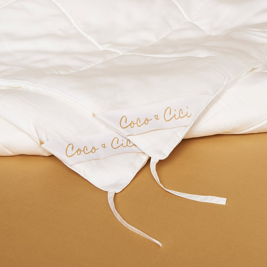 Coco & Cici - Tencel lente-/herfstdekbed 240 x 220 cm - 2-persoons - Lyocell - hypoallergeen & extra zacht - wit