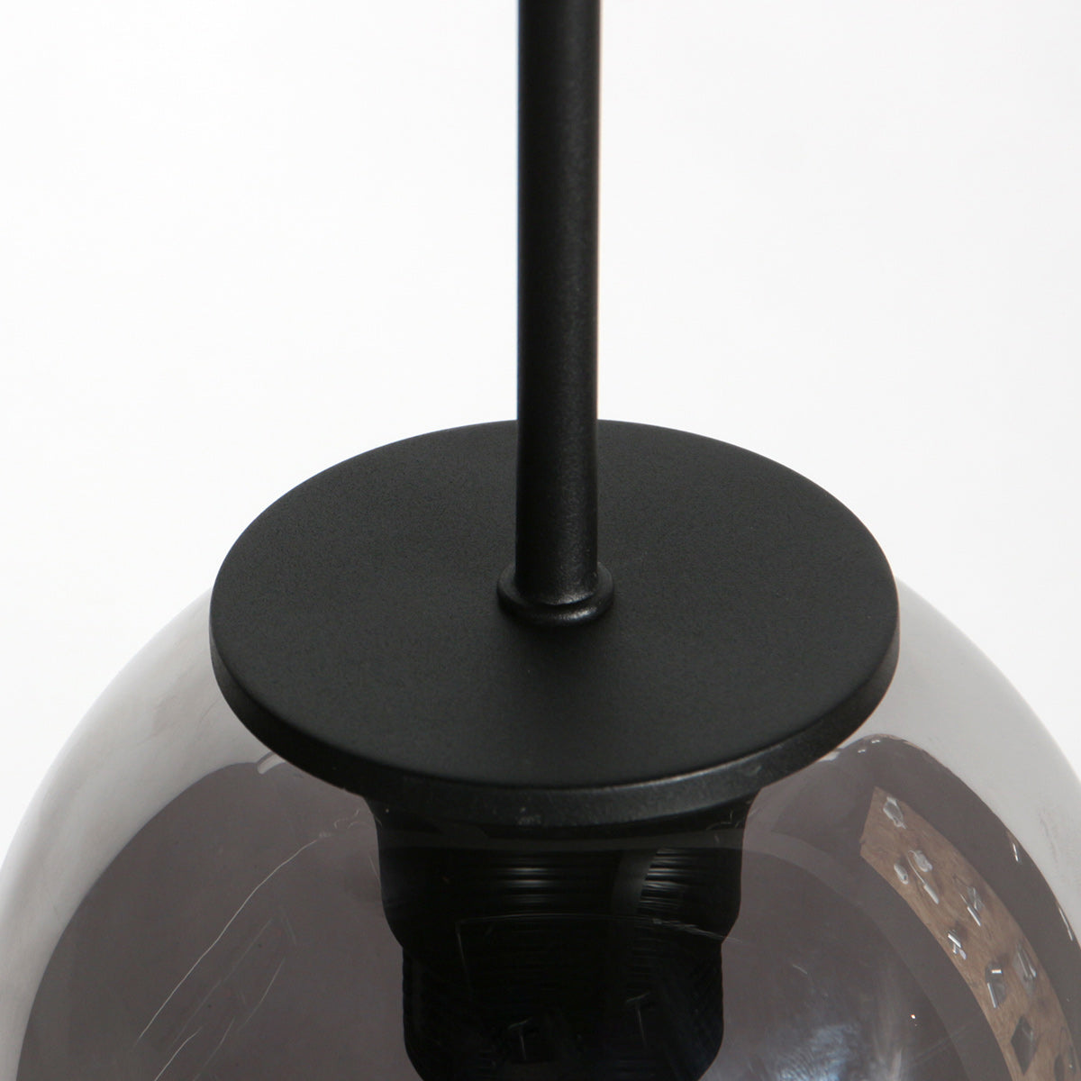 Hanglamp Drovia 4290ZW met rookglas, stijlvol compact ontwerp