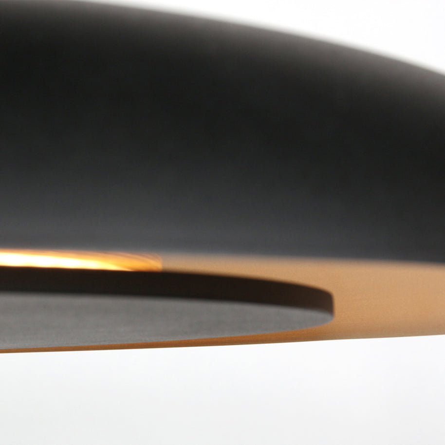 Golden Veil 4332ZW – elegante zwarte hanglamp met gouden binnenzijde