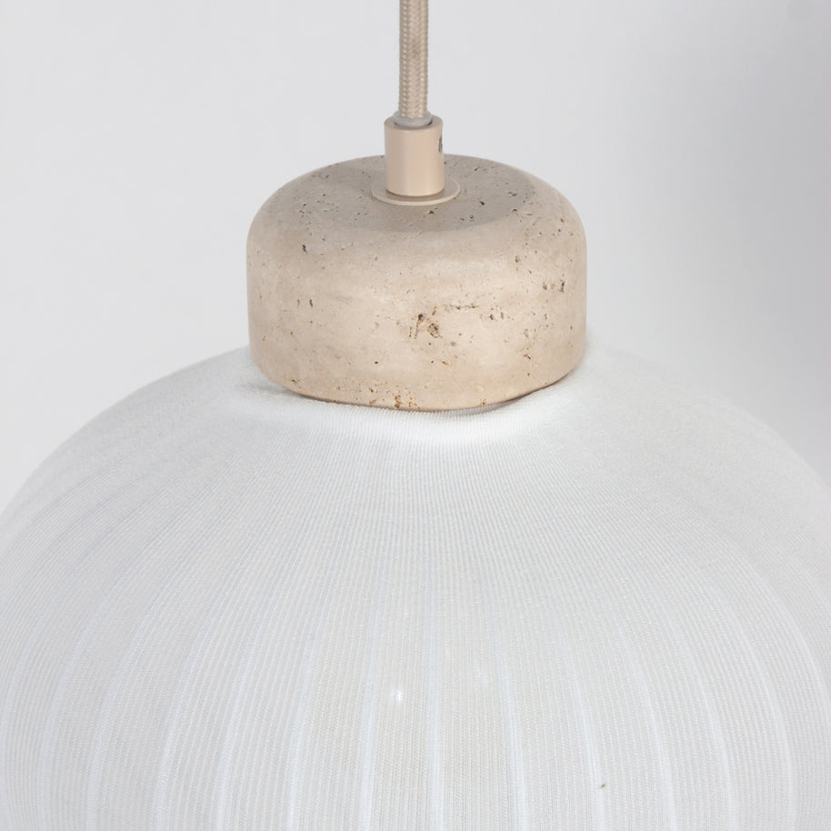 Travino 4599CR hanglamp – linnen & travertin, stijlvol boven de tafel