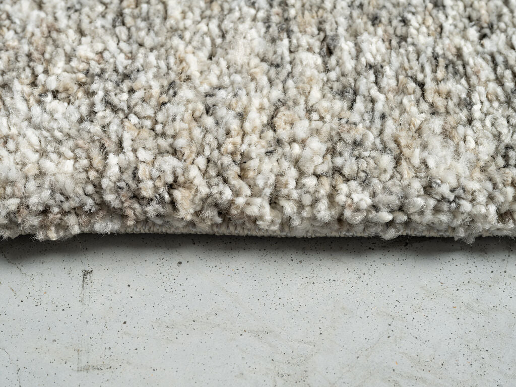 Montgomery 6352 200x290