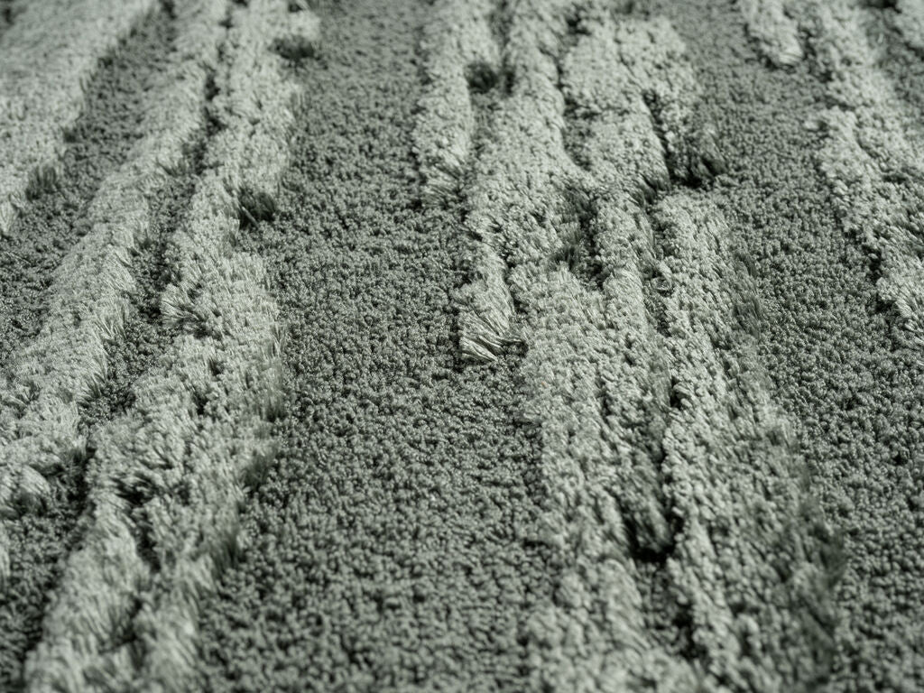 Lewis 4373 240x340