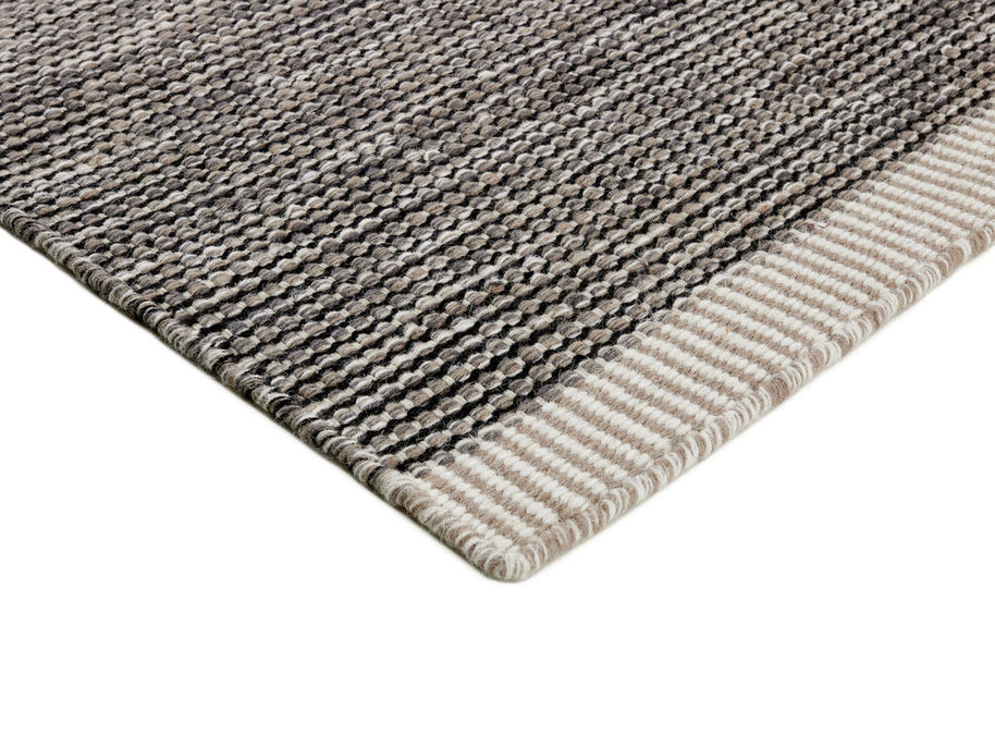 Arne 1000 200x300