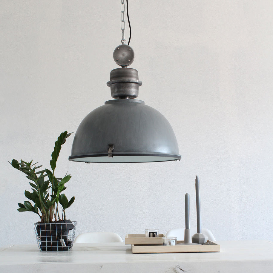 Hanglamp Bikkel 7586GR robuuste grijze lamp met karakter