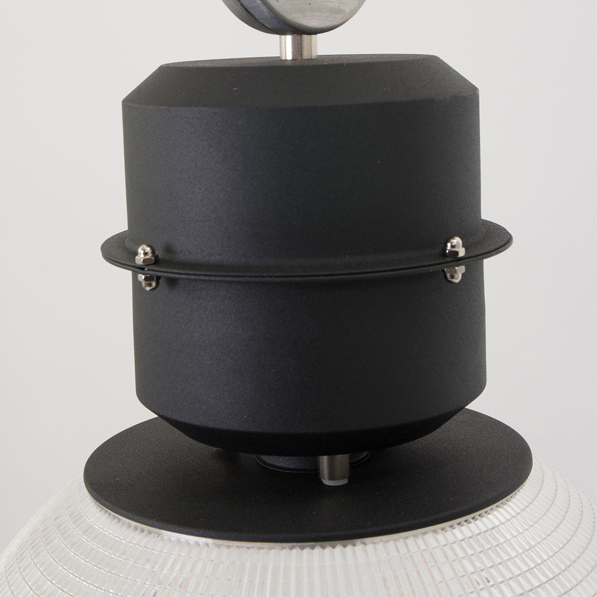 Hanglamp Clearvoyant 7695ZW - industrieel met transparante kap en zwarte details