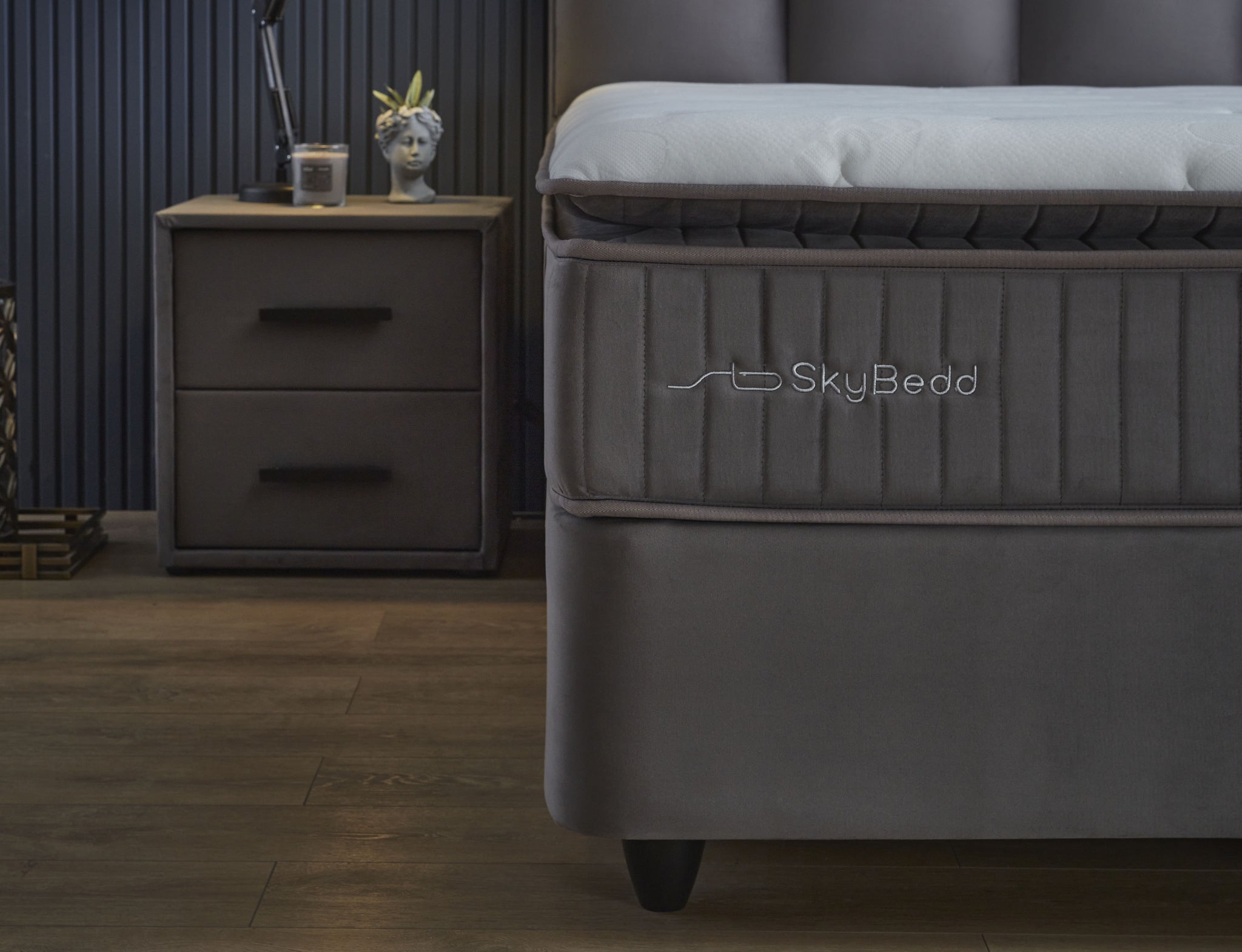 SKYBEDD ® - Boxspring met opbergruimte Birdybedd Antraciet 180x200