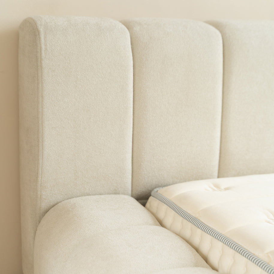 Adore Klassiek Designbed 180 x 200 Beige