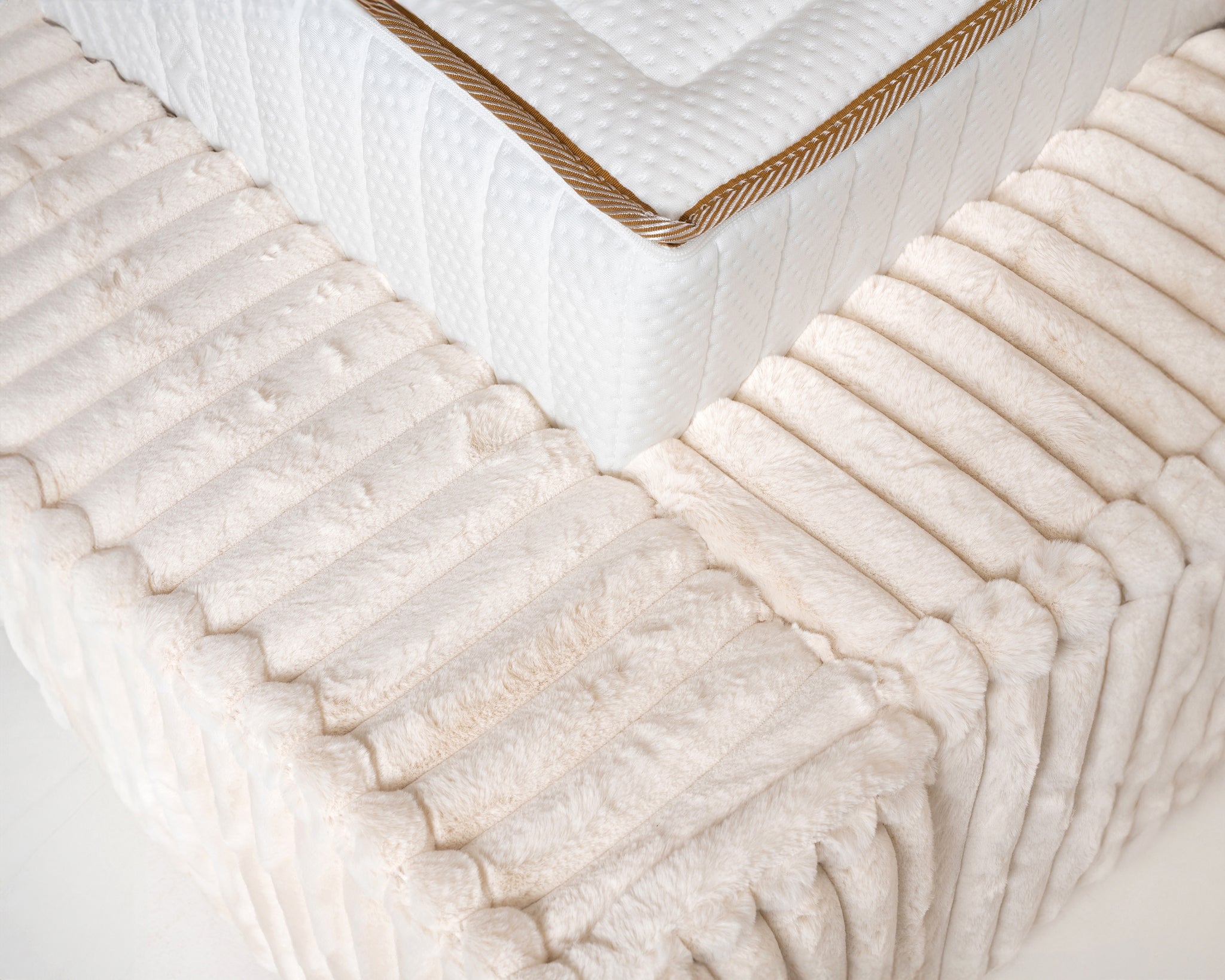 Adore Opberg Melody 180 x 200 Parelbeige