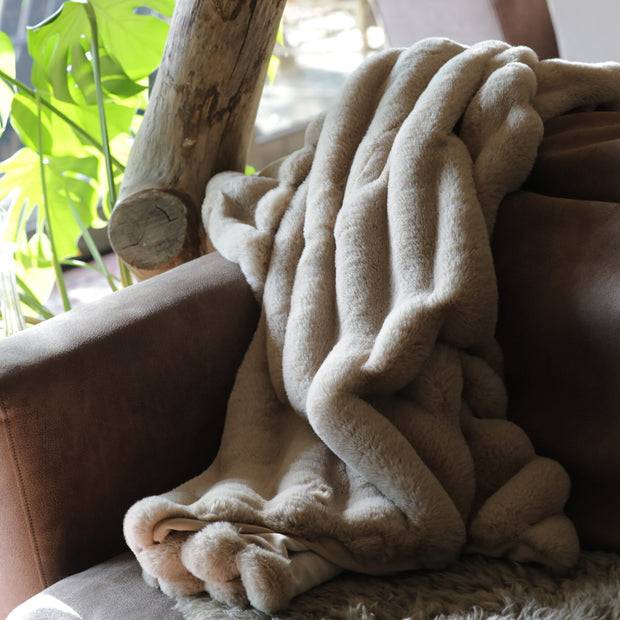 Arctic Fox beige