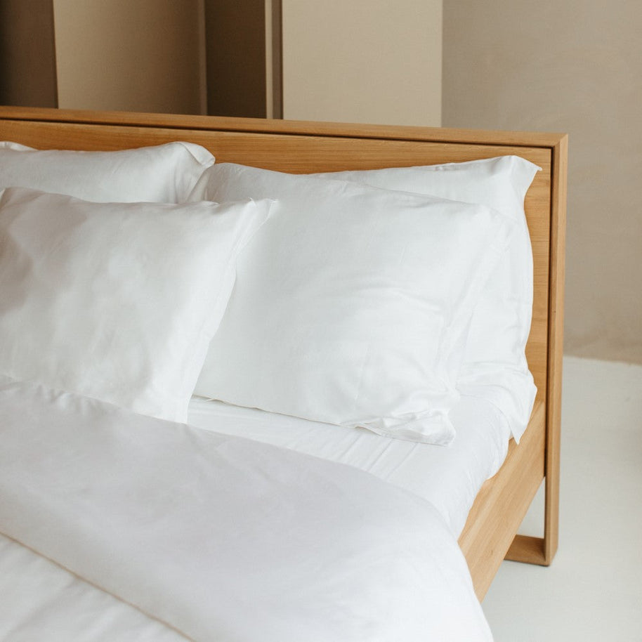 Coco & Cici - Bamboe Kussensloop 70 x 60 cm - Kussenhoes - Wit - 100% Eco Bamboe - Volant 2 cm - 1 stuk