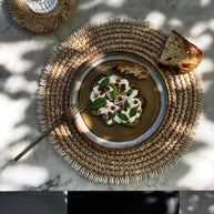De raffia schelpenplacemat - naturel