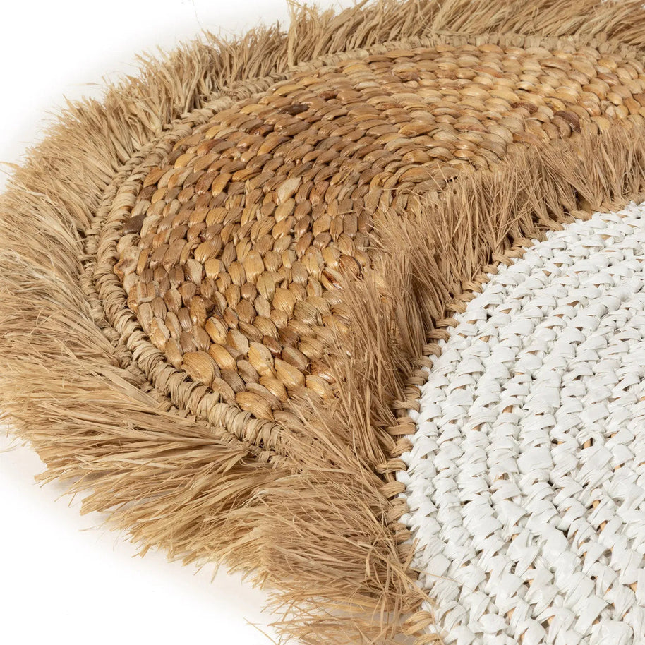 De raffia-placemat van waterhyacint - naturel