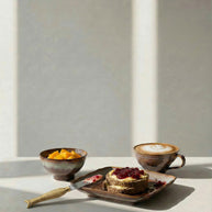 Smoked Horizon vierkant bord - bruin-grijs - M