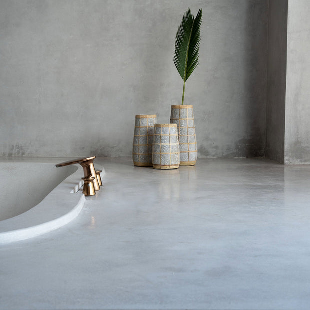 De Cutie-vaas - beton naturel - L