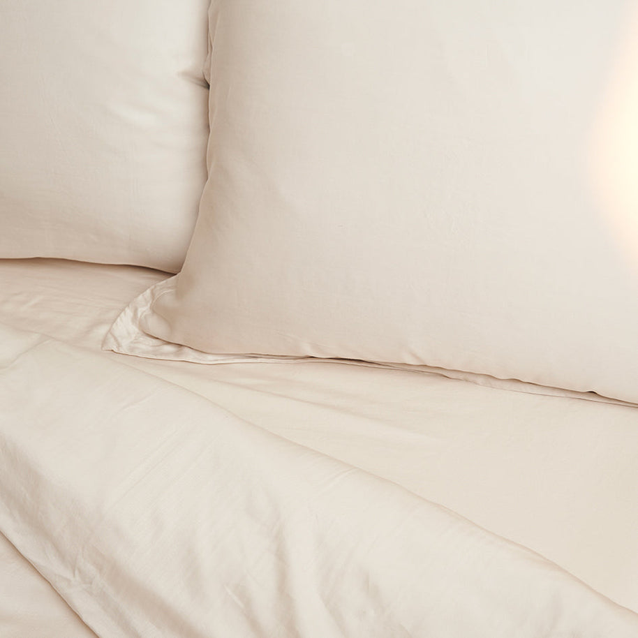 Coco & Cici - TENCEL - twill-kussensloop beige - 1 kussensloop 60 x 70 cm