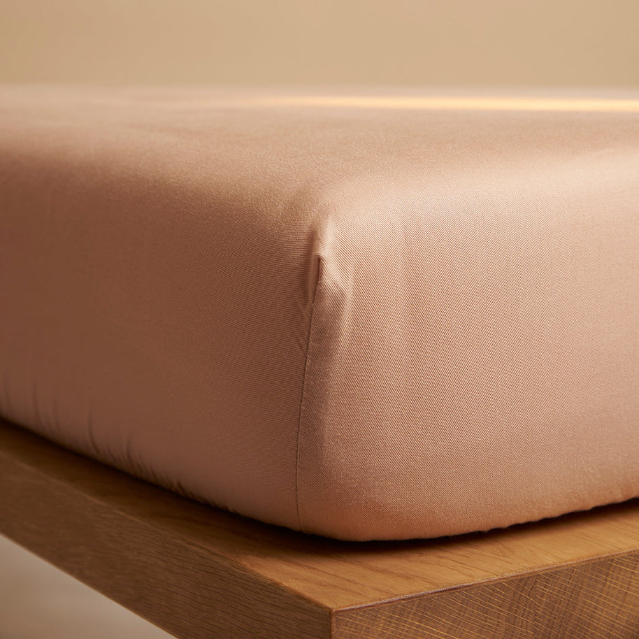 Coco & Cici - Tencel-twill hoeslaken 70 x 145 cm - 1-persoons beddengoed - kinderbeddengoed - Lyocell - hypoallergeen en extra zacht - perzik
