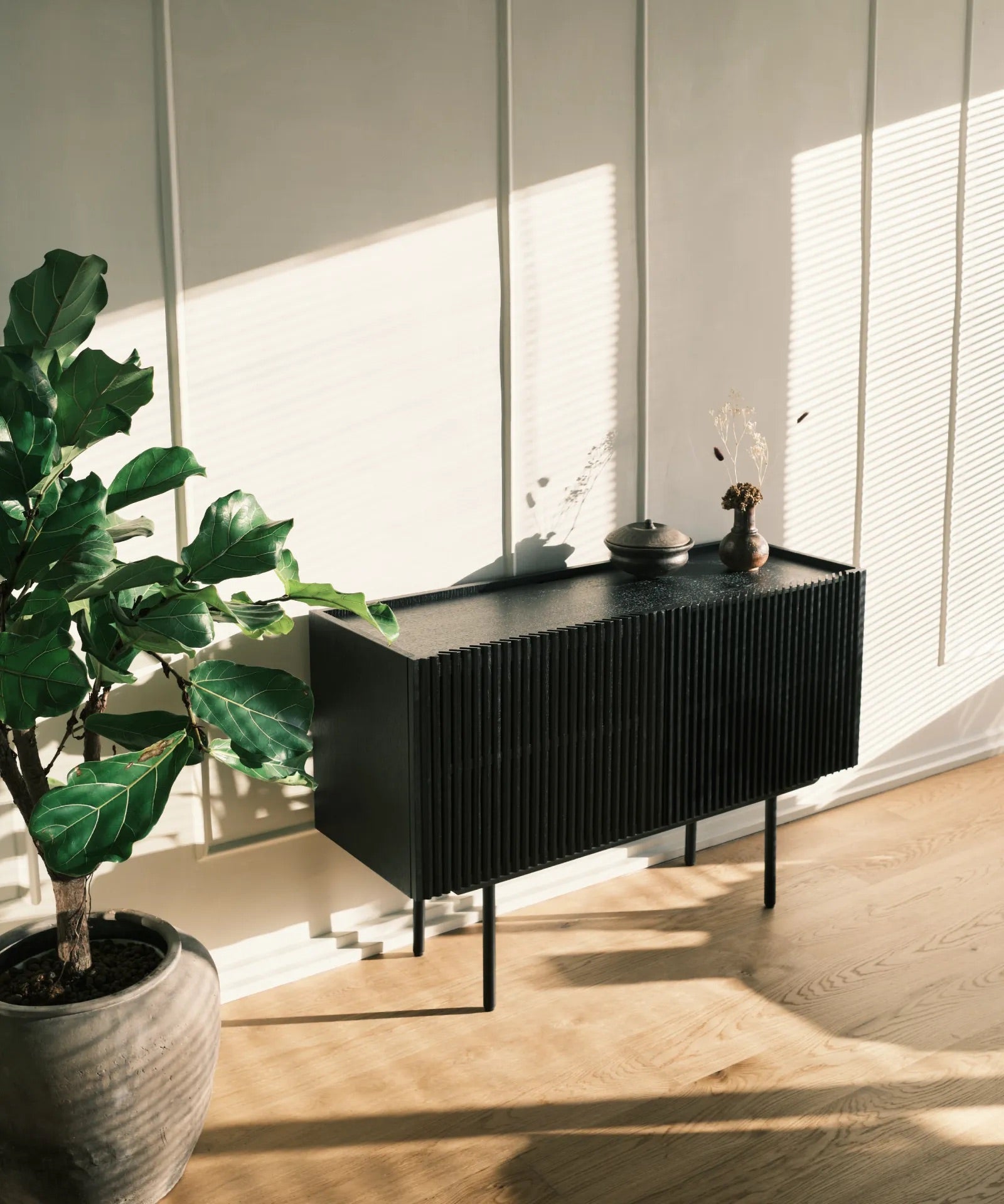 Louvre klein dressoir - zwart eiken