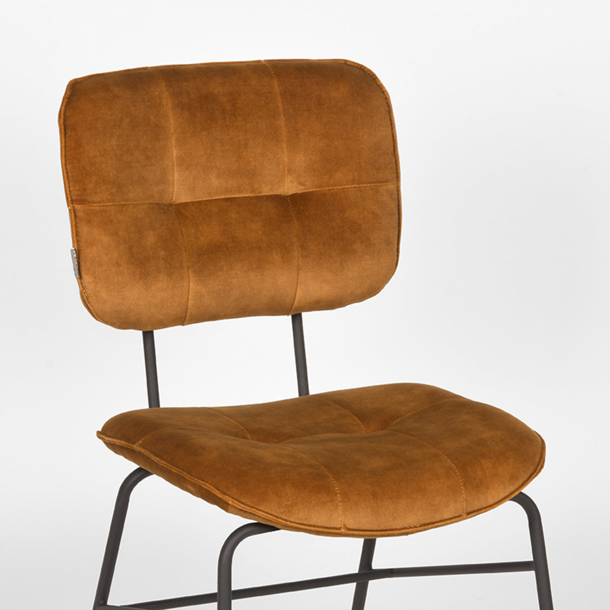 LABEL51 Eetkamerstoelen Dez - Oker - Velvet - Zwart Metalen Frame