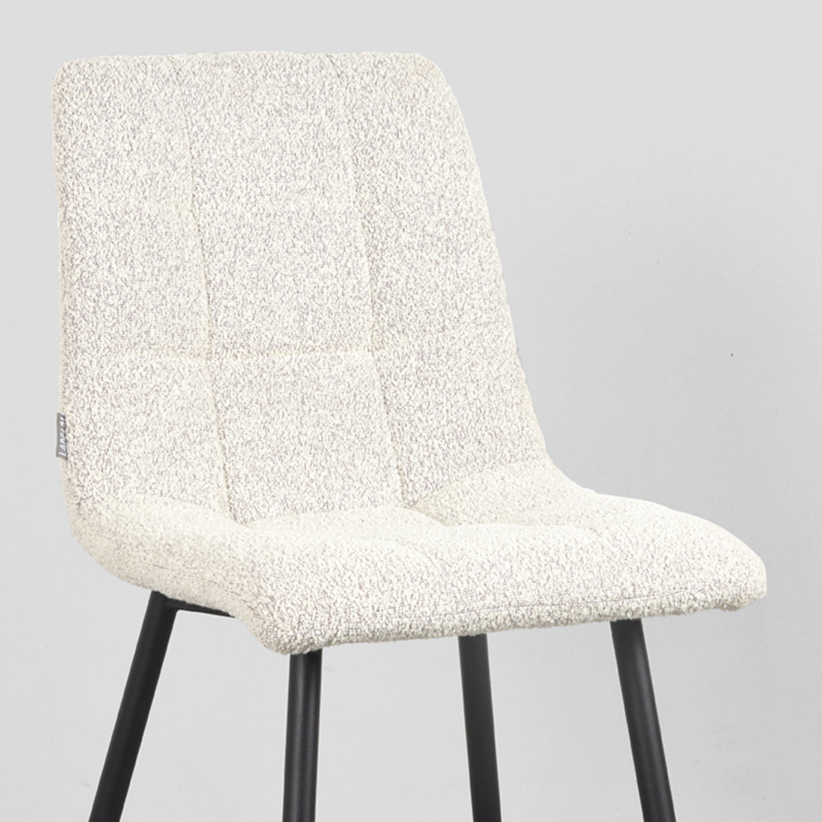 LABEL51 Eetkamerstoelen Juul - Champagne - Boucle - Zwart Metalen Frame