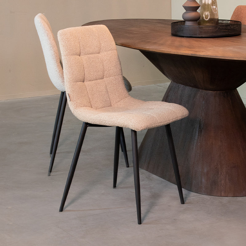 LABEL51 Eetkamerstoelen Juul - Zand - Boucle - Zwart Metalen Frame