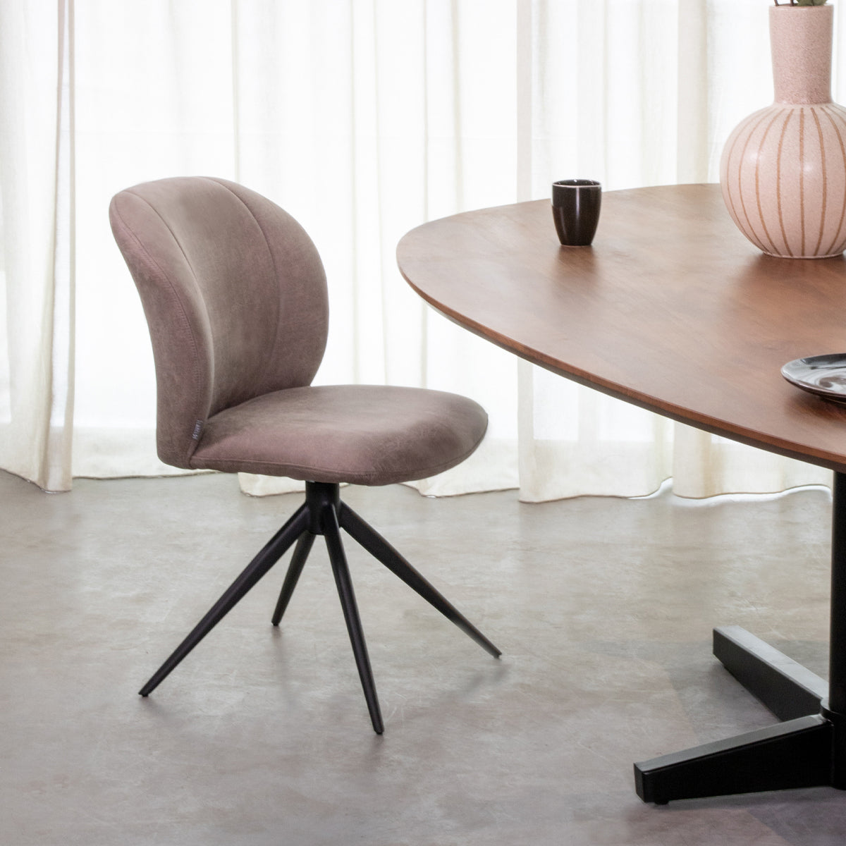 LABEL51 Eetkamerstoelen Kimo - Taupe - Kunstleder - Zwart Metalen Frame